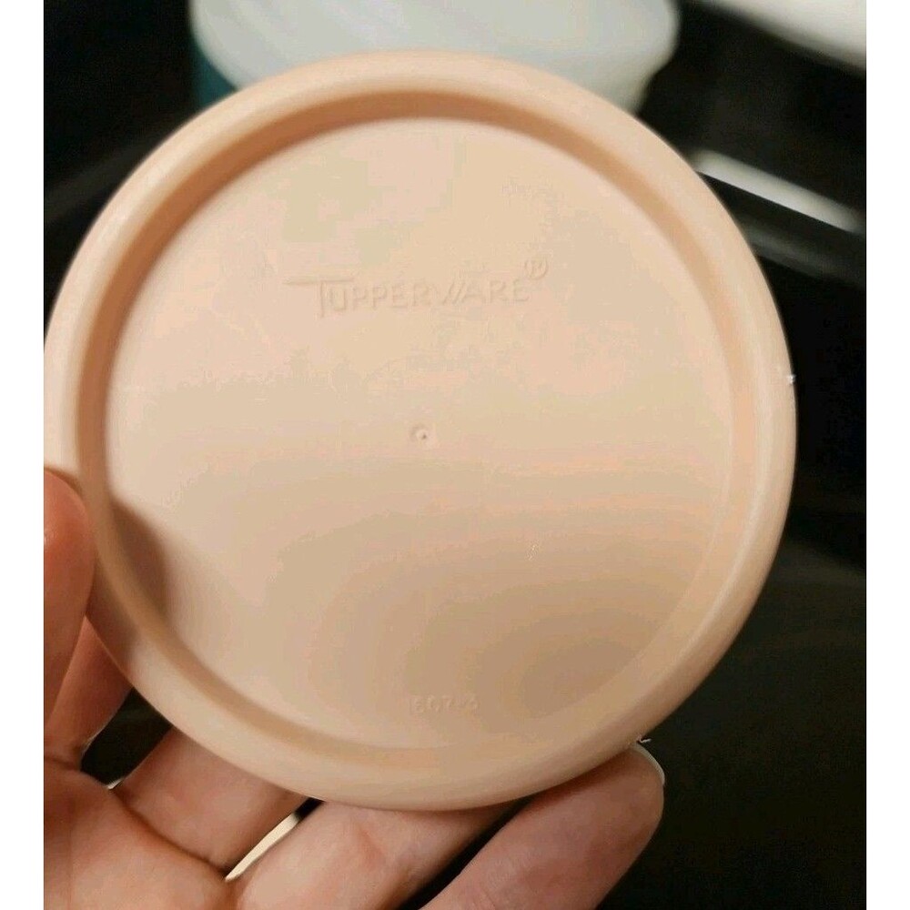 Tupperware Modular Mates 3.5" Round #1607-3 Pink Replacement Lid Vintage - Picture 4 of 4